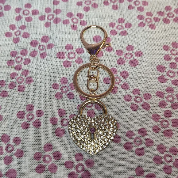 Gold Heart Lock Keychain Bag Charm - Picture 1 of 1